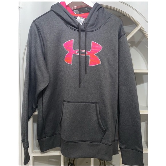 Under Armour Jackets & Blazers - *Last Chance* Under Armour Pull Over Hoodie
